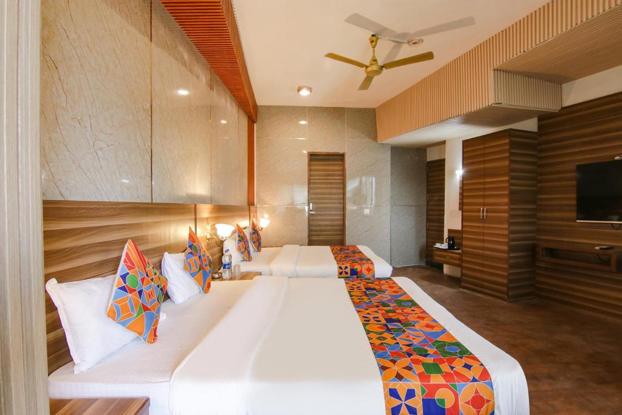 Fabhotel Vijay Palace Dharamsala Zewnętrze zdjęcie